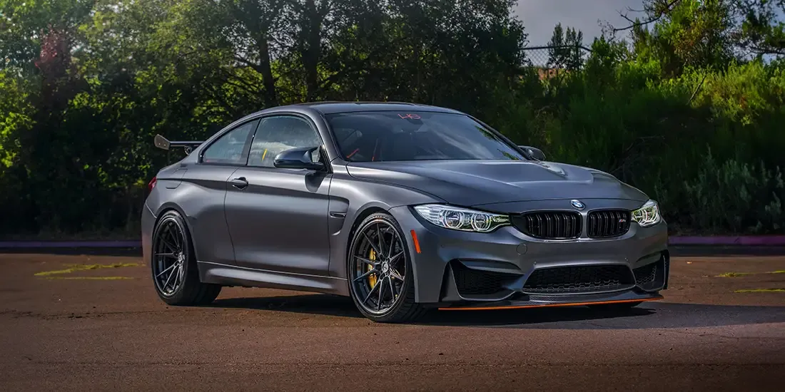BMW_M4_Grey_01_copy_1b89be3ead.webp