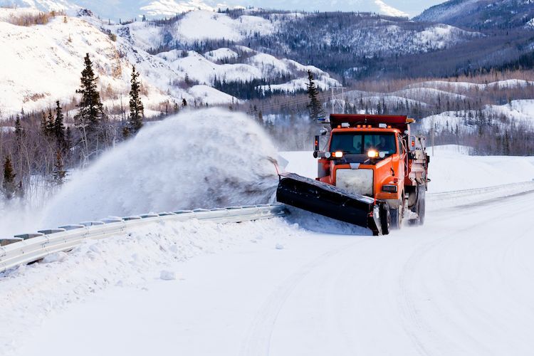 snow-plough-clearing-road-in-winter-storm-blizzard-2021-09-02-22-06-35-utc.jpg